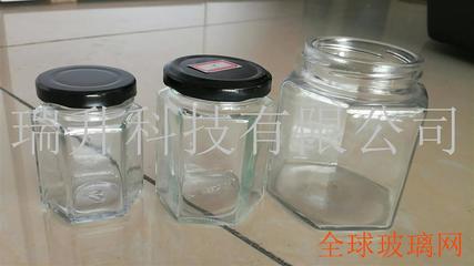 中國制造業(yè)區(qū)域特色探析 從廣東酒瓶到新疆玻璃瓶，兼論計算機軟硬件技術(shù)開發(fā)的協(xié)同發(fā)展